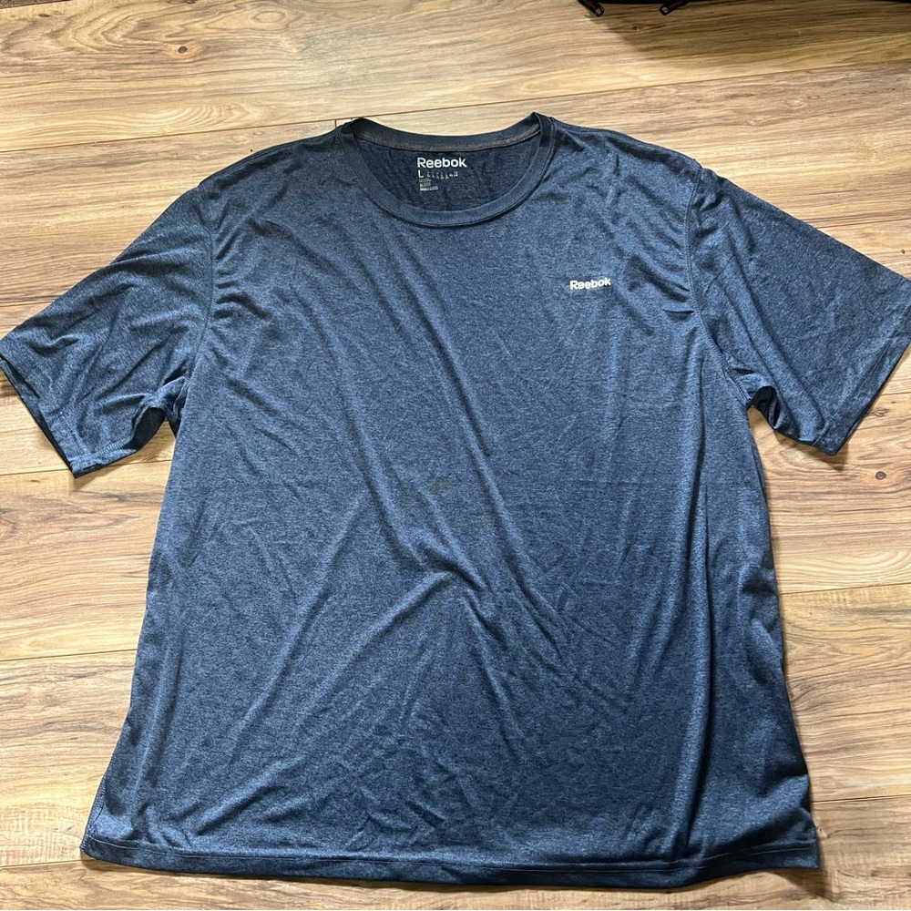 Reebok Men's blue Short Sleeve Tee